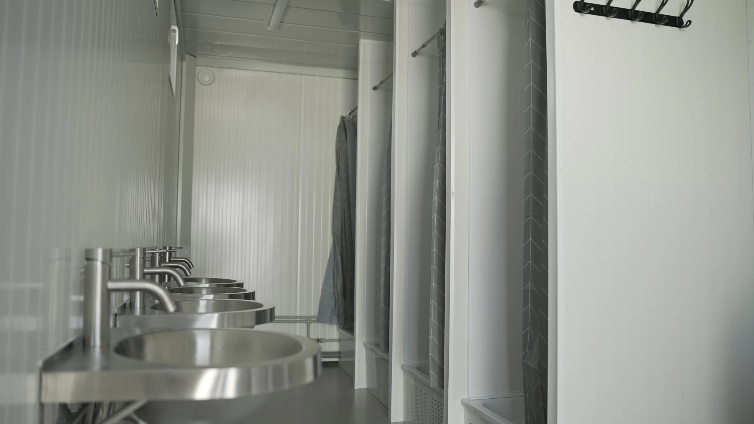Shower unit container, Фото 1